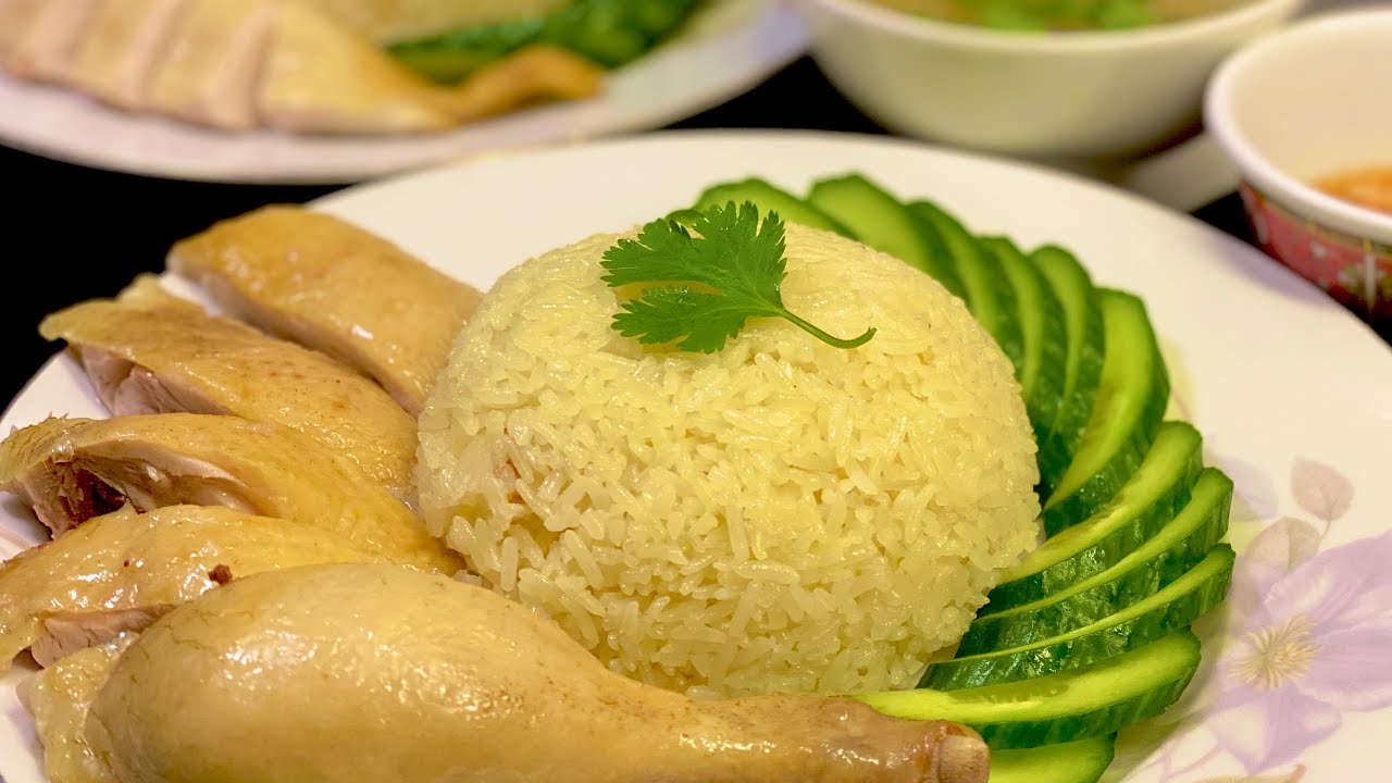 Cơm gà Hải Nam được xem như là quốc thực tại Singapore